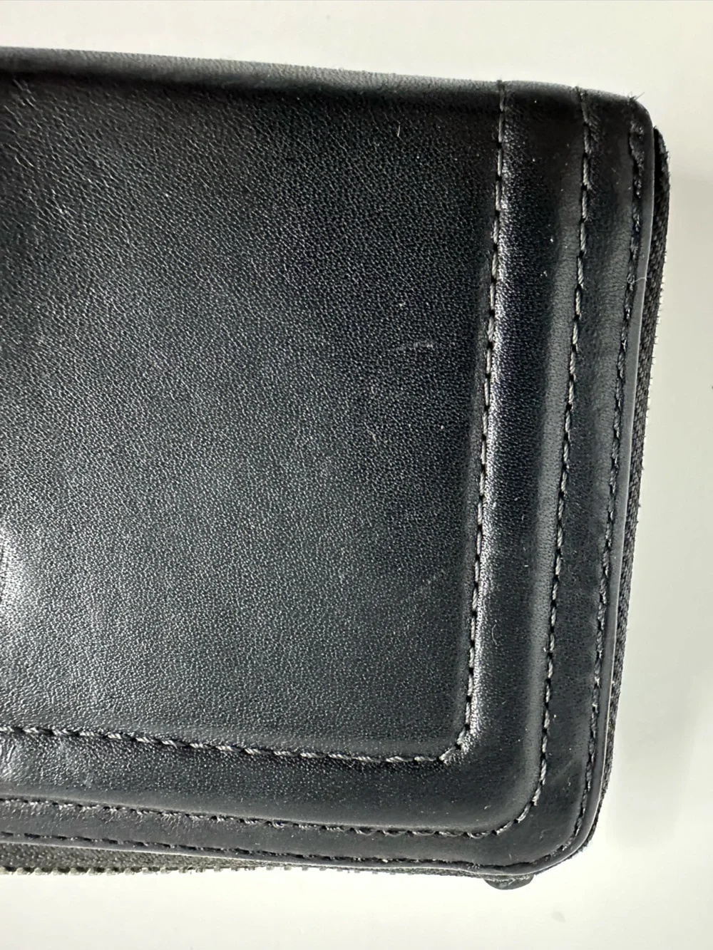 Coach soil all black